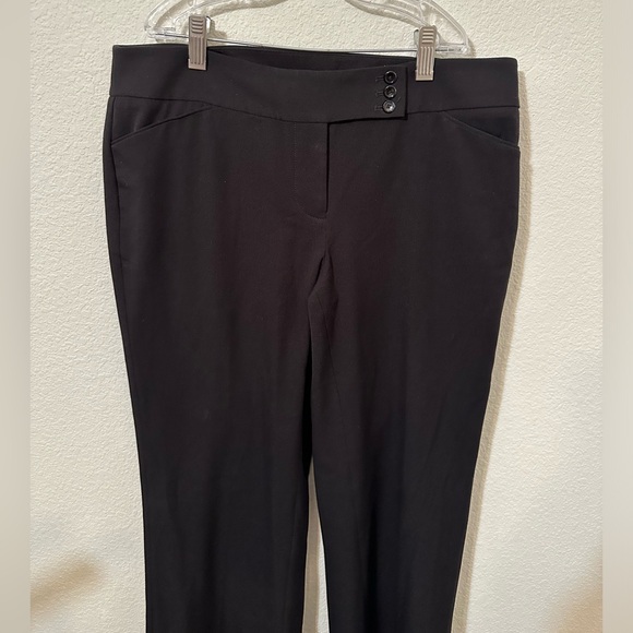 EUC WHITE HOUSE BLACK MARKET Legacy Modern Boot Cut Black Pants - Picture 5 of 7